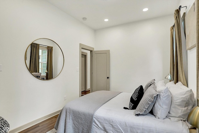 1046 N Hamilton Ave, Indianapolis, IN 46201 - bedroom featuring wood finished floors and recessed lighting