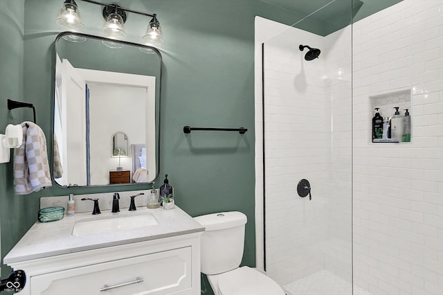 1046 N Hamilton Ave, Indianapolis, IN 46201 - full bathroom featuring tiled shower and vanity