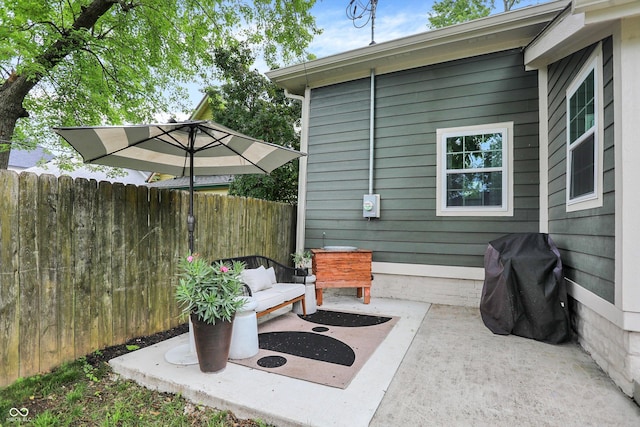 1046 N Hamilton Ave, Indianapolis, IN 46201 - view of patio / terrace with area for grilling