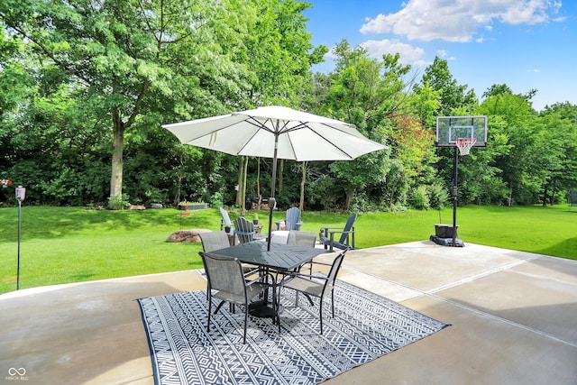 5306 Lavender Dr, Plainfield, IN 46168 - view of patio / terrace featuring outdoor dining area and view of scattered trees