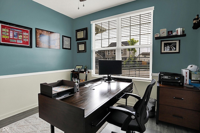 5306 Lavender Dr, Plainfield, IN 46168 - home office featuring wood finished floors and a ceiling fan