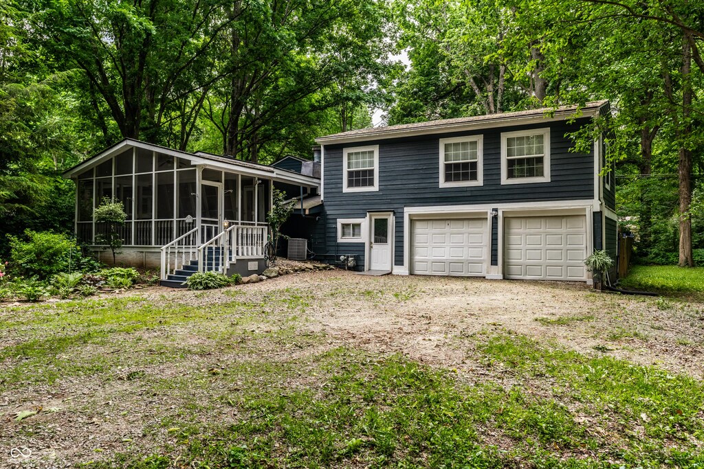 1515 Randall Rd, Indianapolis, IN 46240 - photo 1