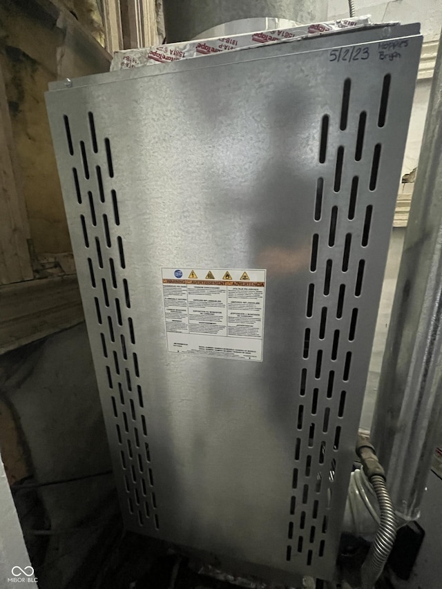 3127 E Lynn St, Anderson, IN 46016 - detailed view of heating unit
