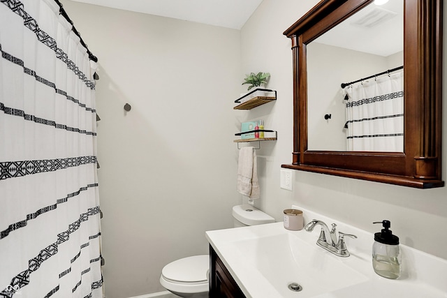 4132 Tincher Rd, Indianapolis, IN 46221 - bathroom featuring vanity and a shower with shower curtain
