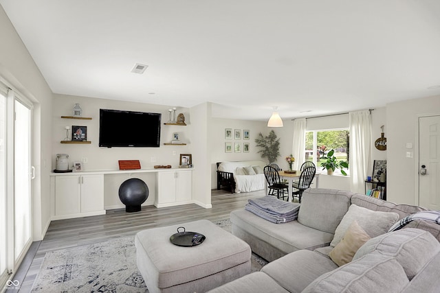 4132 Tincher Rd, Indianapolis, IN 46221 - living room featuring light wood-style flooring