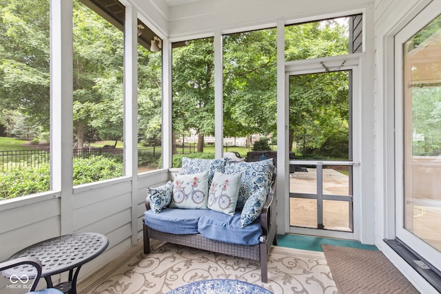 11266 Old Stone Dr, Indianapolis, IN 46236 - view of sunroom