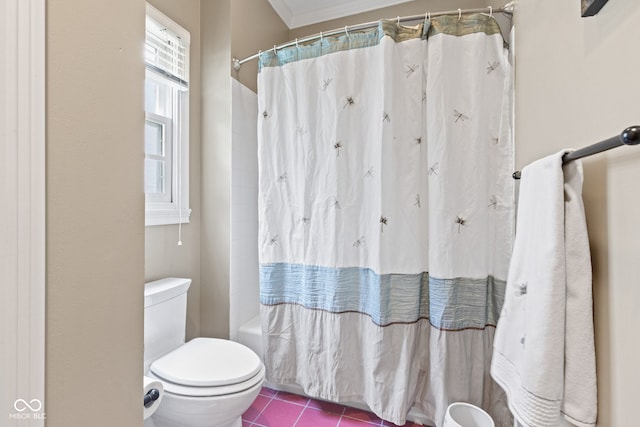 11266 Old Stone Dr, Indianapolis, IN 46236 - full bathroom featuring shower / tub combo and tile patterned floors