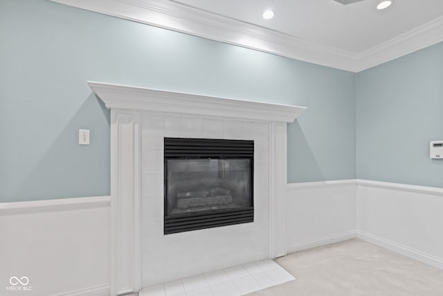 11266 Old Stone Dr, Indianapolis, IN 46236 - detailed view of crown molding, a glass covered fireplace, carpet, and recessed lighting