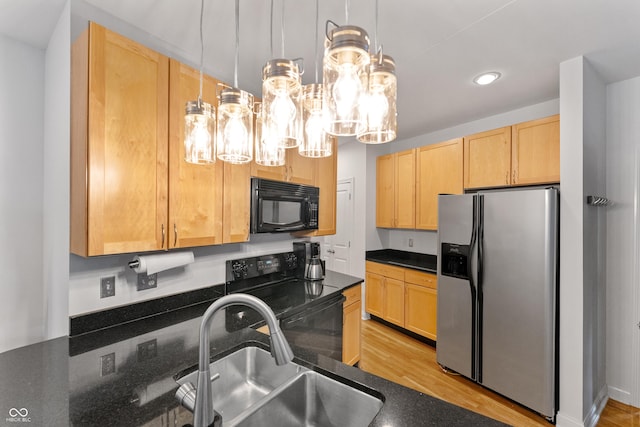 932 N Broadway St Unit 4, Indianapolis, IN 46202 - kitchen with black appliances, a chandelier, recessed lighting, light wood-style flooring, and light brown cabinetry