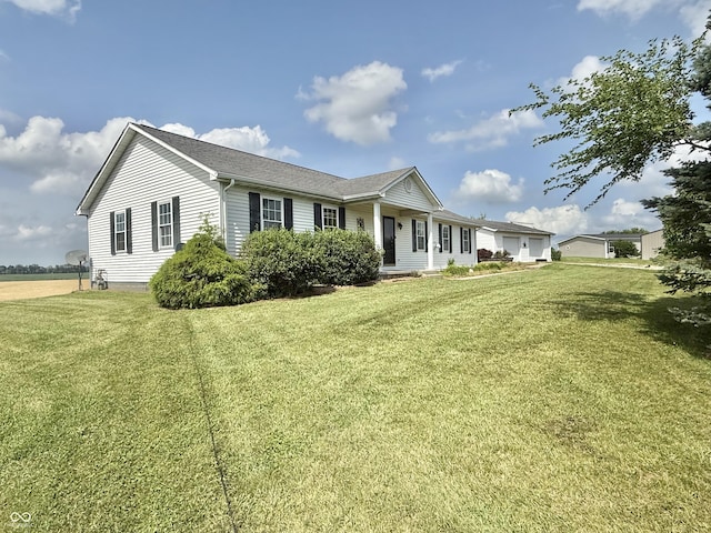 1687 Killion Ave, Seymour, IN 47274 - view of side of home with a yard