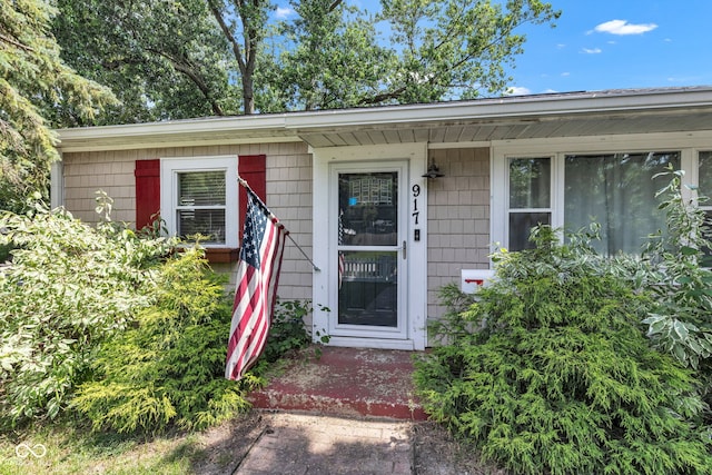 917 W Busby St, Lebanon, IN 46052 - property entrance