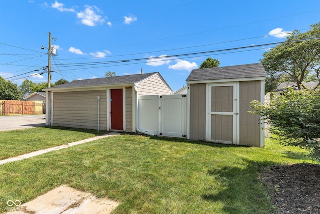 917 W Busby St, Lebanon, IN 46052 - view of shed