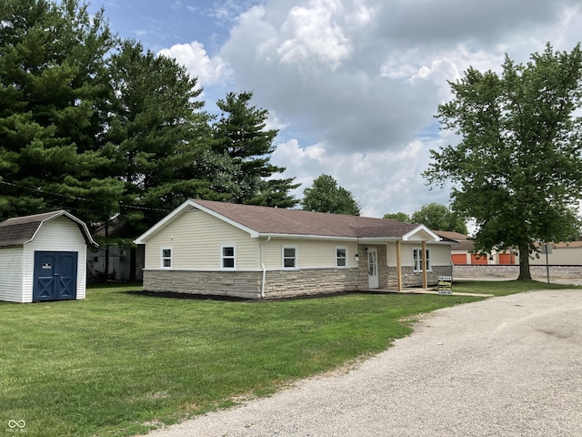 321 S 23rd St, Elwood, IN 46036 - photo 1
