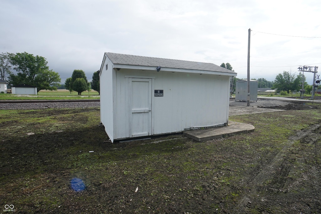 1365 E Pierceville Monroe St, Milan, IN 47031