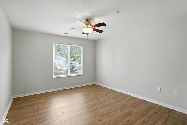 5003 Opal Ridge Ln Unit 101, Indianapolis, IN 46237 - unfurnished room with ceiling fan and wood finished floors