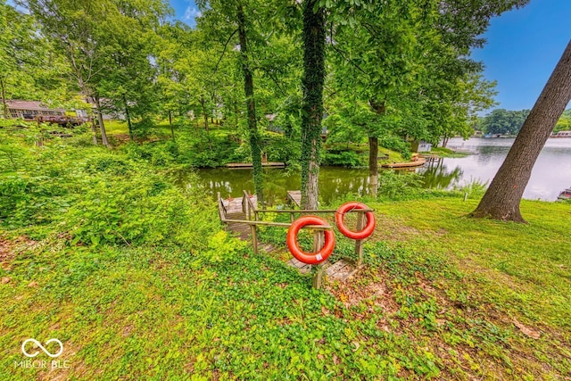 8635 S Providence Dr, Nineveh, IN 46164 - view of yard featuring a water view