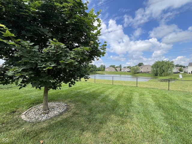 4726 Deacon Ln, Indianapolis, IN 46237 - view of yard featuring a water view