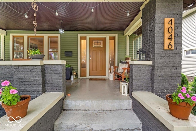 4046 N Park Ave, Indianapolis, IN 46205 - doorway to property with covered porch