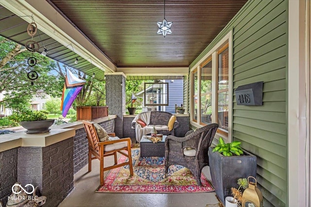 4046 N Park Ave, Indianapolis, IN 46205 - view of covered porch
