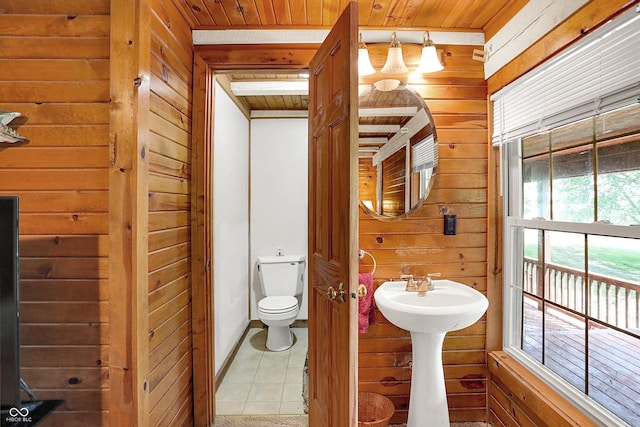 1155 Cope Rd, Martinsville, IN 46151 - half bath with wood ceiling and wooden walls