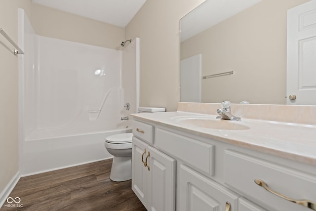 1309 Wyoming Way, Anderson, IN 46013 - full bath with vanity, wood finished floors, and bathing tub / shower combination