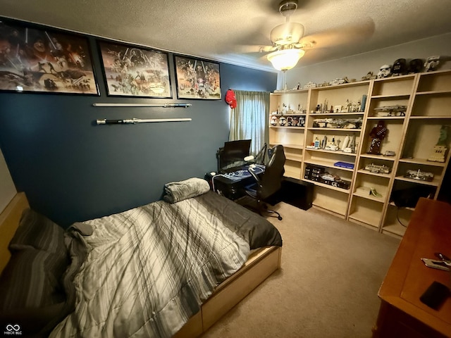 1816 Hemlock Ln, Plainfield, IN 46168 - bedroom featuring carpet flooring, a textured ceiling, and ceiling fan