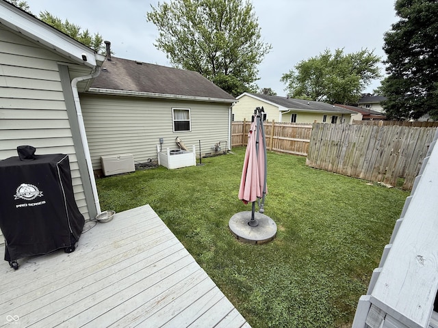 1816 Hemlock Ln, Plainfield, IN 46168 - view of yard featuring a wooden deck