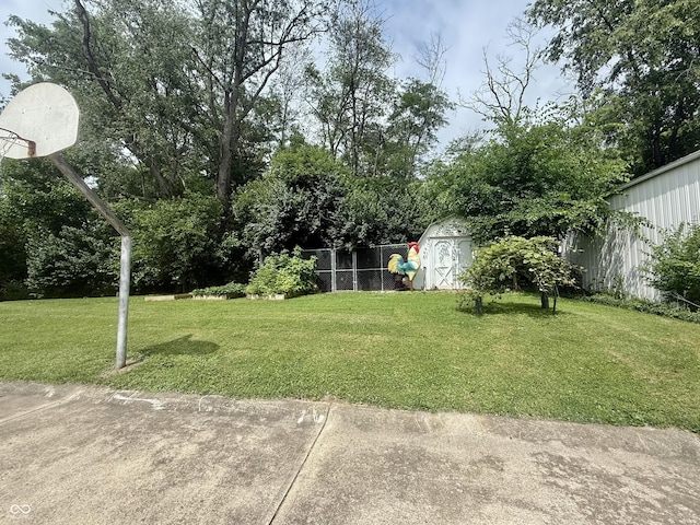 2615 Alexandria Pike, Anderson, IN 46012 - view of yard with a storage unit