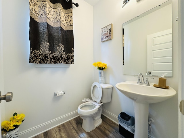 980 S Raylee Garden Dr, New Palestine, IN 46163 - bathroom with baseboards and wood finished floors