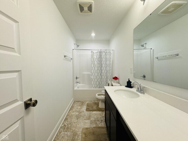 980 S Raylee Garden Dr, New Palestine, IN 46163 - bathroom with vanity, shower / bath combination with curtain, and recessed lighting