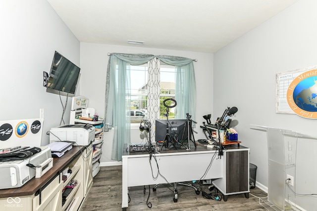 9053 Fitzgerald Dr, Indianapolis, IN 46239 - office space with wood finished floors
