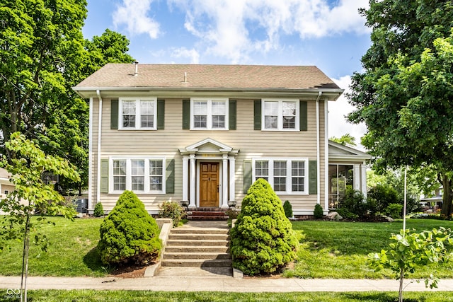 4904 N Washington Blvd, Indianapolis, IN 46205 - colonial-style house with a front yard