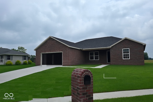 1512 Hunters Dr, Greensburg, IN 47240 - photo 1