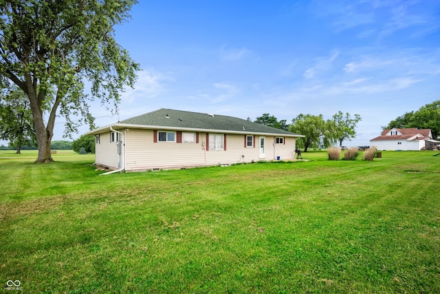 10500 S County Road 200 W, Muncie, IN 47302 - rear view of house featuring a lawn