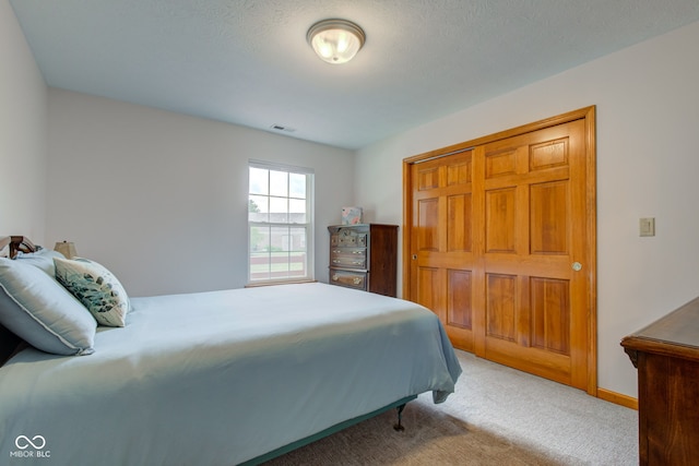7911 Bentley Commons Dr, Indianapolis, IN 46259 - bedroom with carpet and a closet