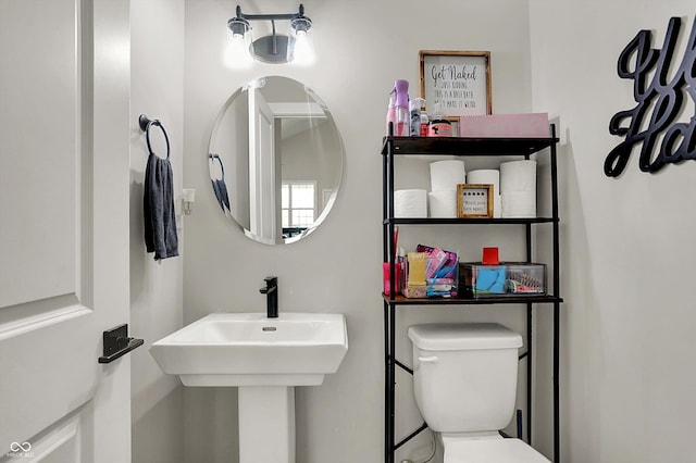 5386 W 1100, Fountaintown, IN 46130 - half bath with toilet
