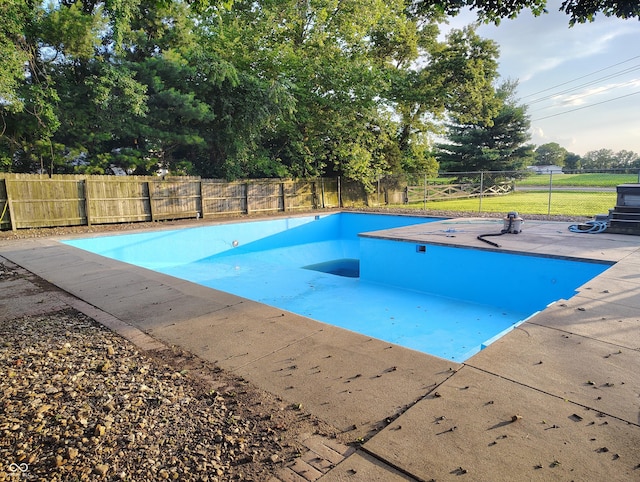 8955 N County Road 925 E, Seymour, IN 47274 - view of pool featuring a patio area