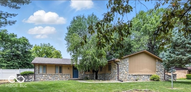 5982 Oak Hill E Dr, Plainfield, IN 46168 - view of front facade featuring stone siding and board and batten siding