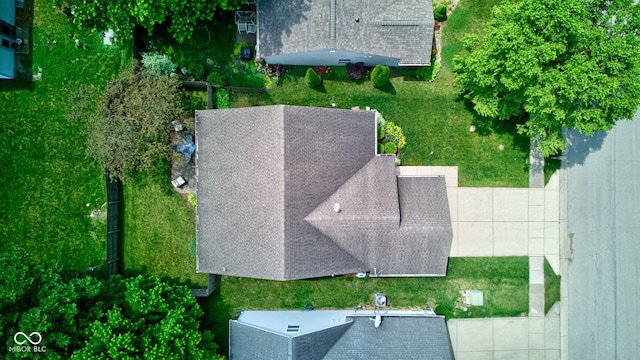 741 Chestnut Ln, Brownsburg, IN 46112 - drone / aerial view