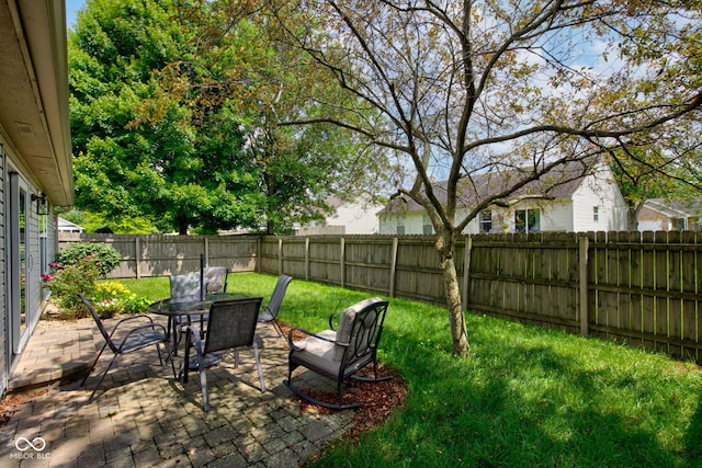 741 Chestnut Ln, Brownsburg, IN 46112 - fenced backyard featuring a patio area