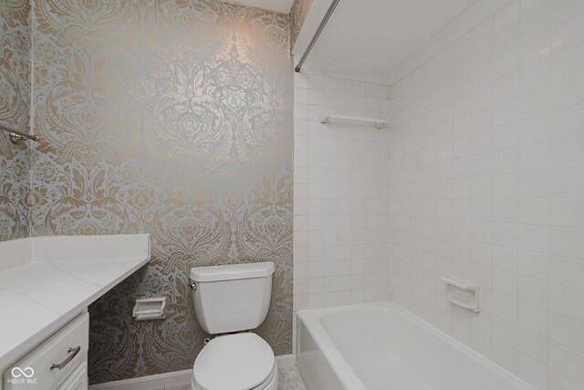 49 Druid Hill Ct Unit 0, Carmel, IN 46032 - full bathroom featuring vanity, wallpapered walls, and shower / tub combination