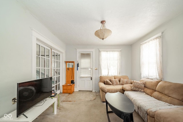 917 W 8th St, Anderson, IN 46016 - living area with light colored carpet