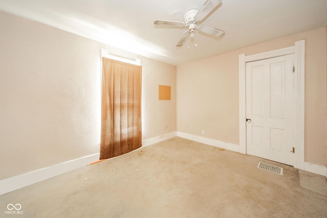 917 W 8th St, Anderson, IN 46016 - unfurnished room with a ceiling fan and carpet