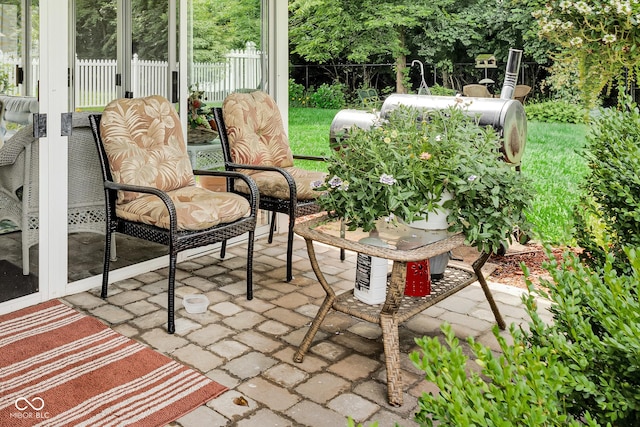 6439 Bower Dr, Indianapolis, IN 46241 - view of patio