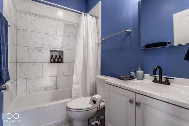 215 E 15th St, Indianapolis, IN 46202 - full bathroom featuring vanity and shower / bath combination with curtain