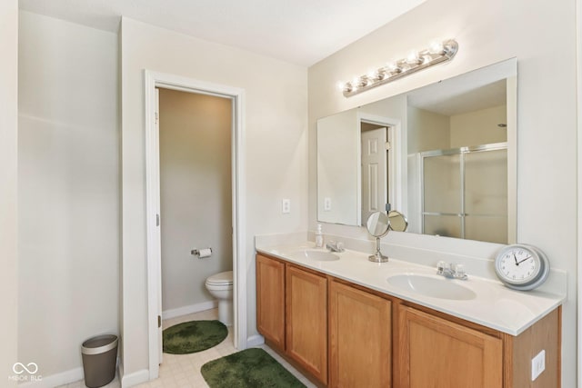 6711 Crestwell Ln, Indianapolis, IN 46268 - full bath with double vanity and a stall shower