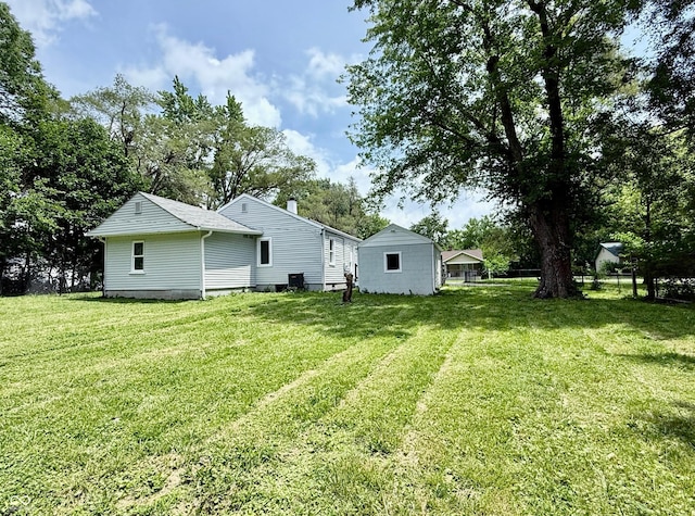 3712 S Kealing Ave S, Indianapolis, IN 46237 - view of green lawn