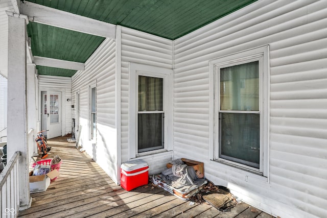 315 N High St, Hartford City, IN 47348 - view of wooden terrace