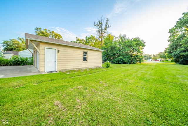 171 Nursery Rd, Anderson, IN 46012 - view of green lawn