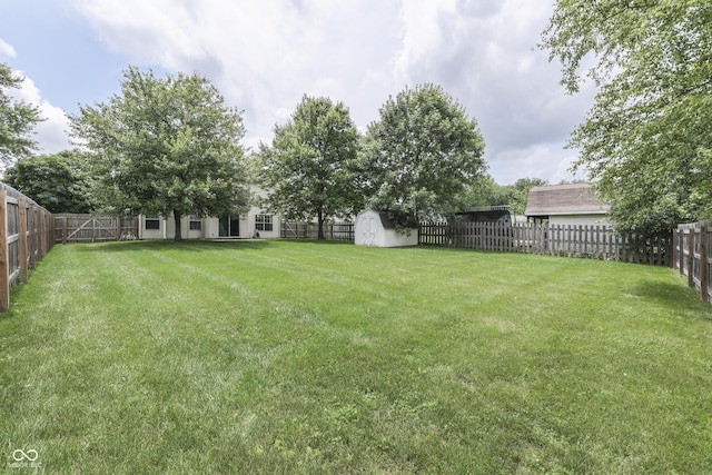 7914 Willow Wind Cir, Indianapolis, IN 46239 - fenced backyard with a shed